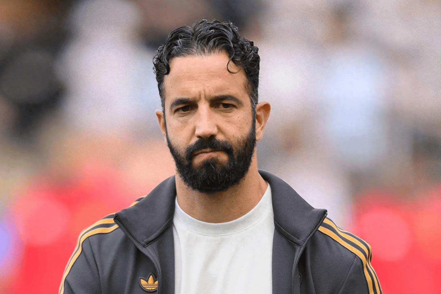 震惊更衣室,曼联11将集体发文,送别阿莫林,这次换帅不一样